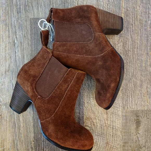 Nine West Shoes - Nine west brown ankle boots nwot